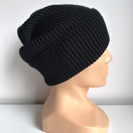 Beanie czapka z wełny merino VARELLA 100% Baby Merino 21 Czarny