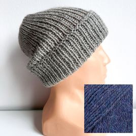 Czapka wywijana zrobiona ręcznie na drutach KIARA 100% Alpaka 6360 nocne niebo