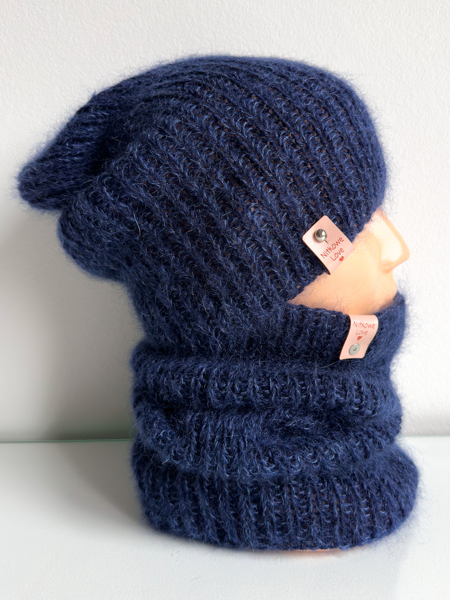 Ręcznie robiony KOMIN AUREA 100% Baby Merino plus moher i jedwab 13/28 Granatowy