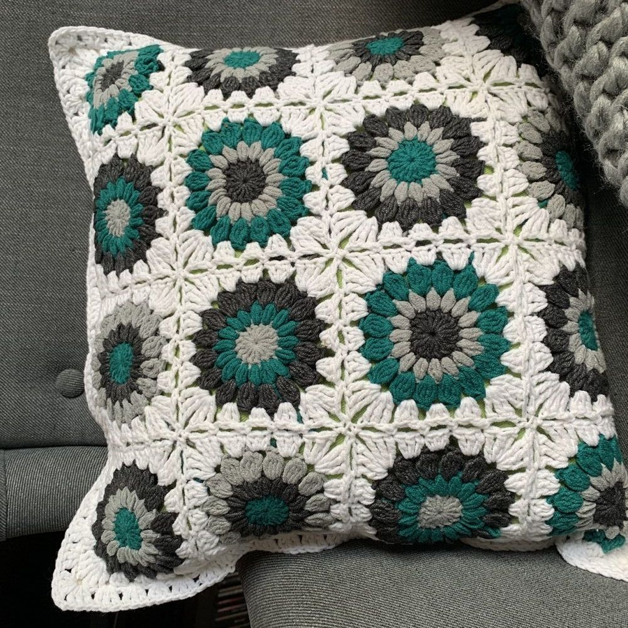 Poszewka na poduszkę 40x40 cm zielone kwiatki